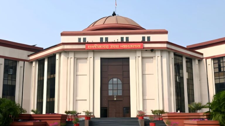 मां तुझे सलाम! सौतेली होने के बाद भी जन्म से मानसिक दिव्यांग की गार्जियन बनने लगाई याचिका, हाई कोर्ट ने दिया यह निर्देश…